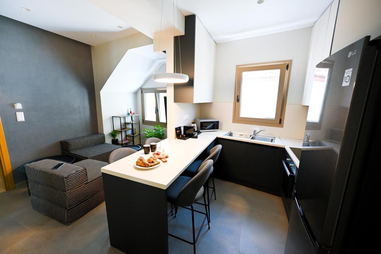 Eumorphia Studios & Apartments Skiathos Town Exterior photo